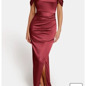 Popilush Off-Shoulder Burgundy Midi Satin Dress with Front Slit size medium NWT